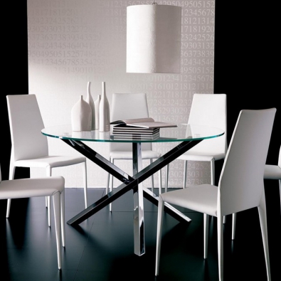 Tavolo rotondo di design in vetro e marmo Capri